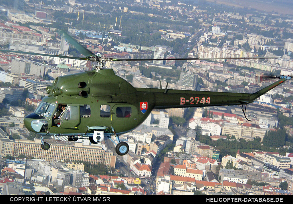 PZL Mi-2   B-2744