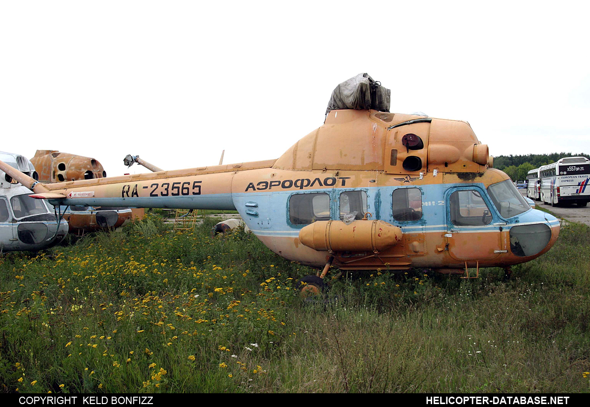 PZL Mi-2   RA-23565