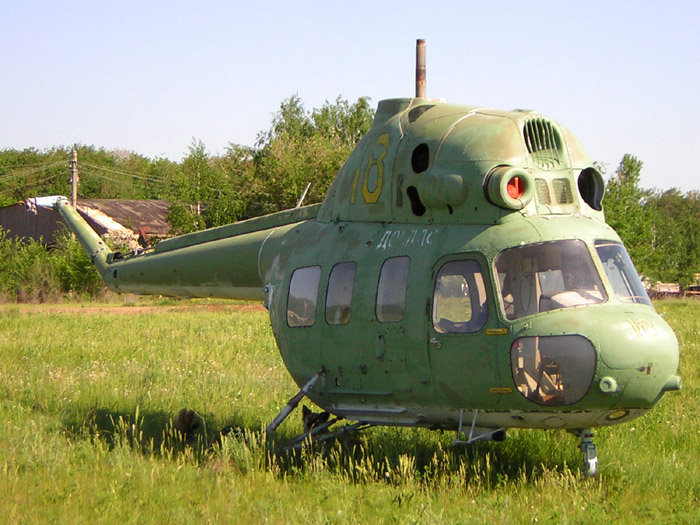 PZL Mi-2   18 yellow