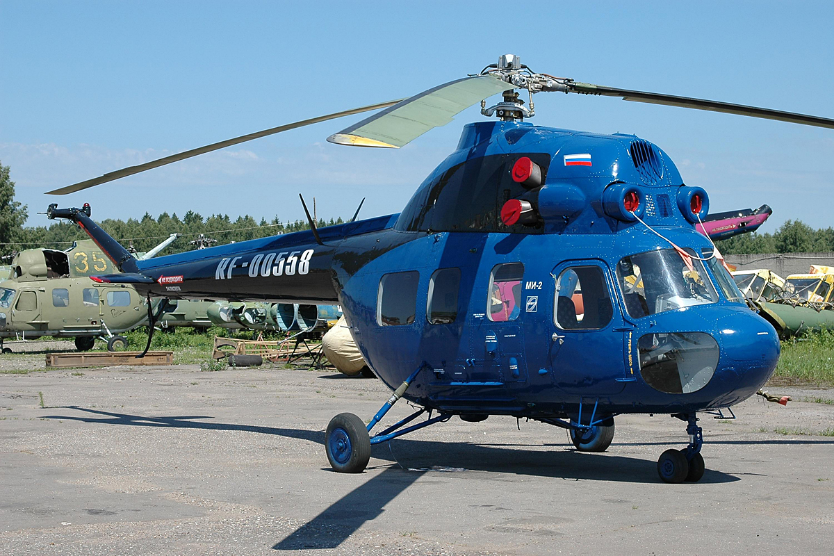 PZL Mi-2   RF-00558