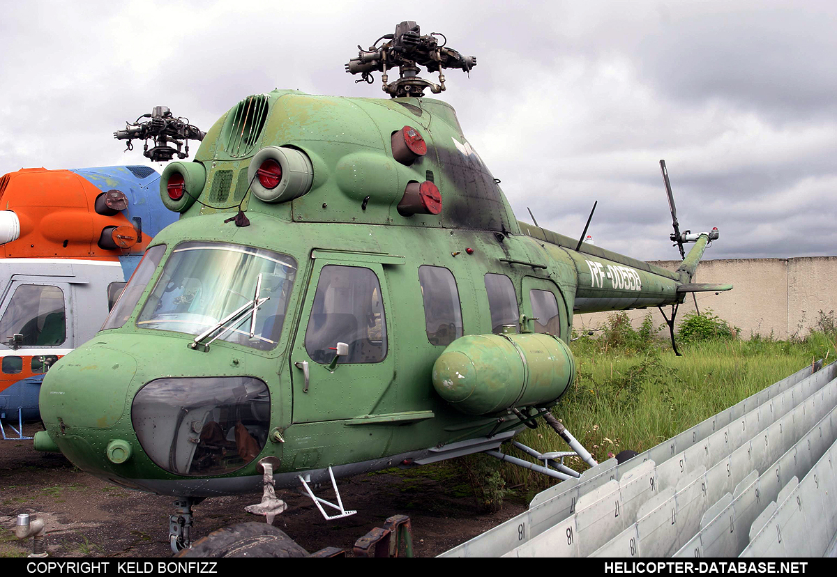 PZL Mi-2   RF-00558