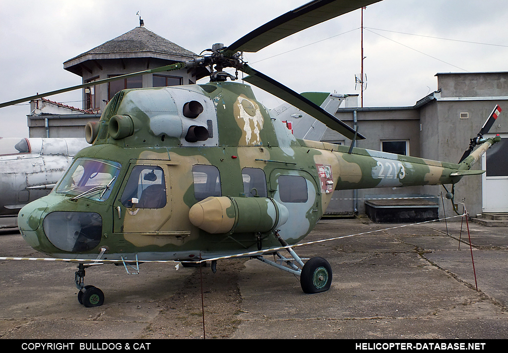 PZL Mi-2Ch   2213