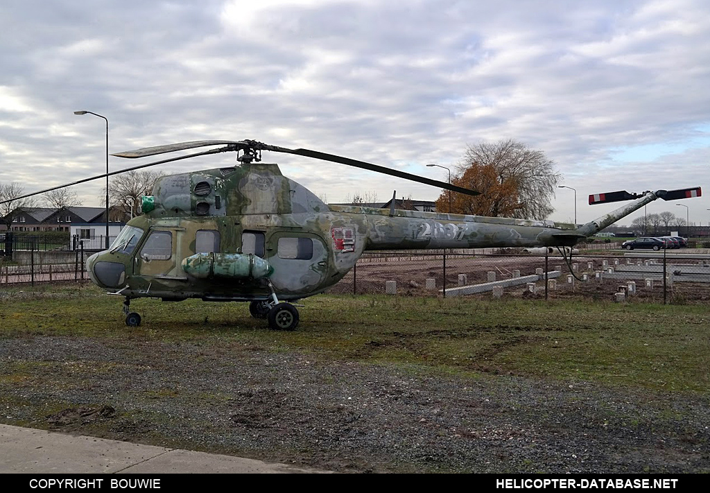 PZL Mi-2   2637