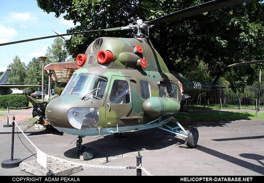 PZL Mi-2   3649
