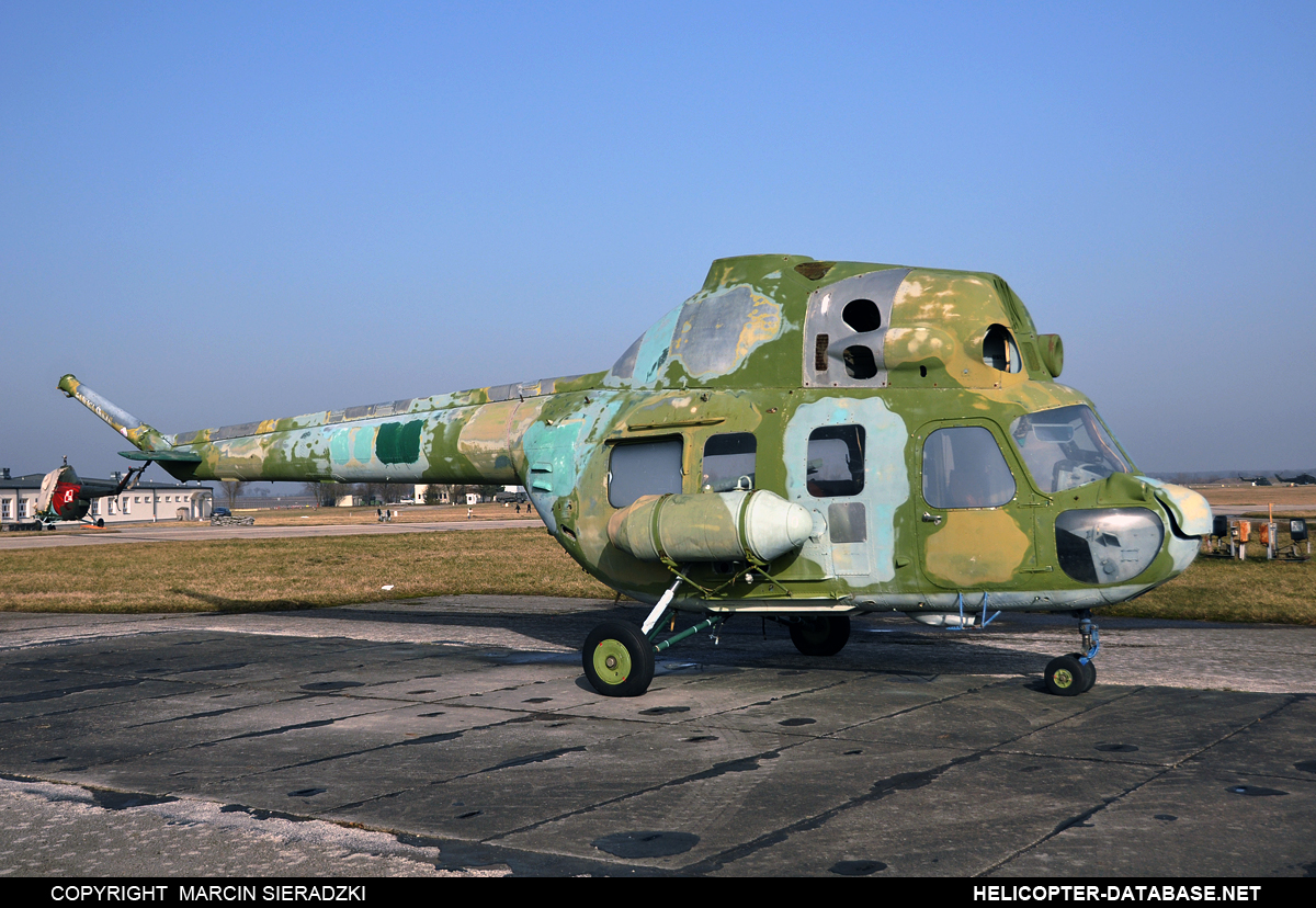 PZL Mi-2Ch mod   (no registration)