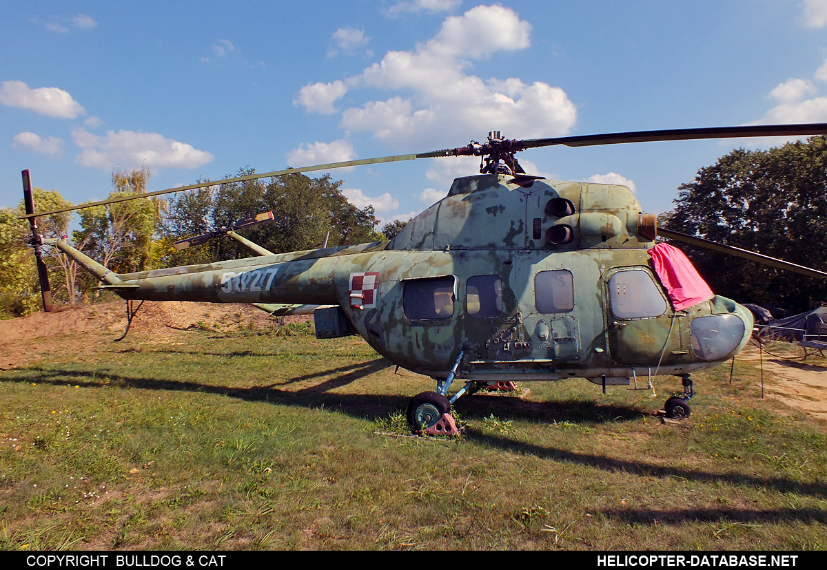 PZL Mi-2R   5827