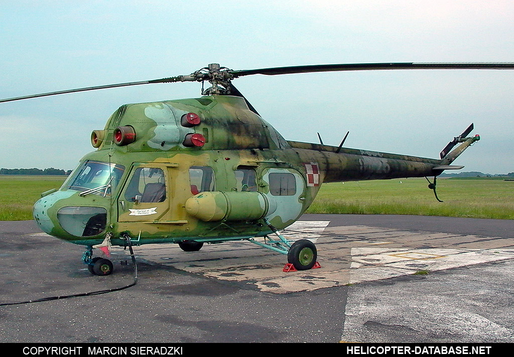 PZL Mi-2RL   8825
