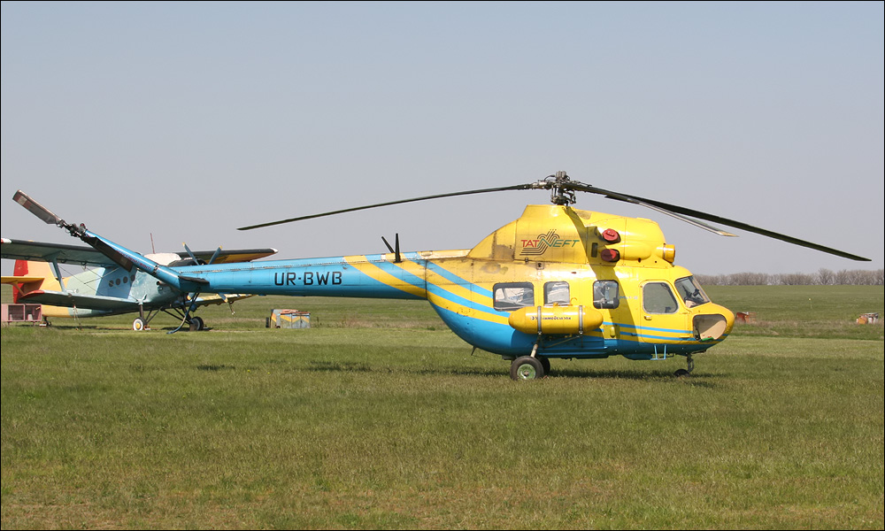 PZL Mi-2   UR-BWB