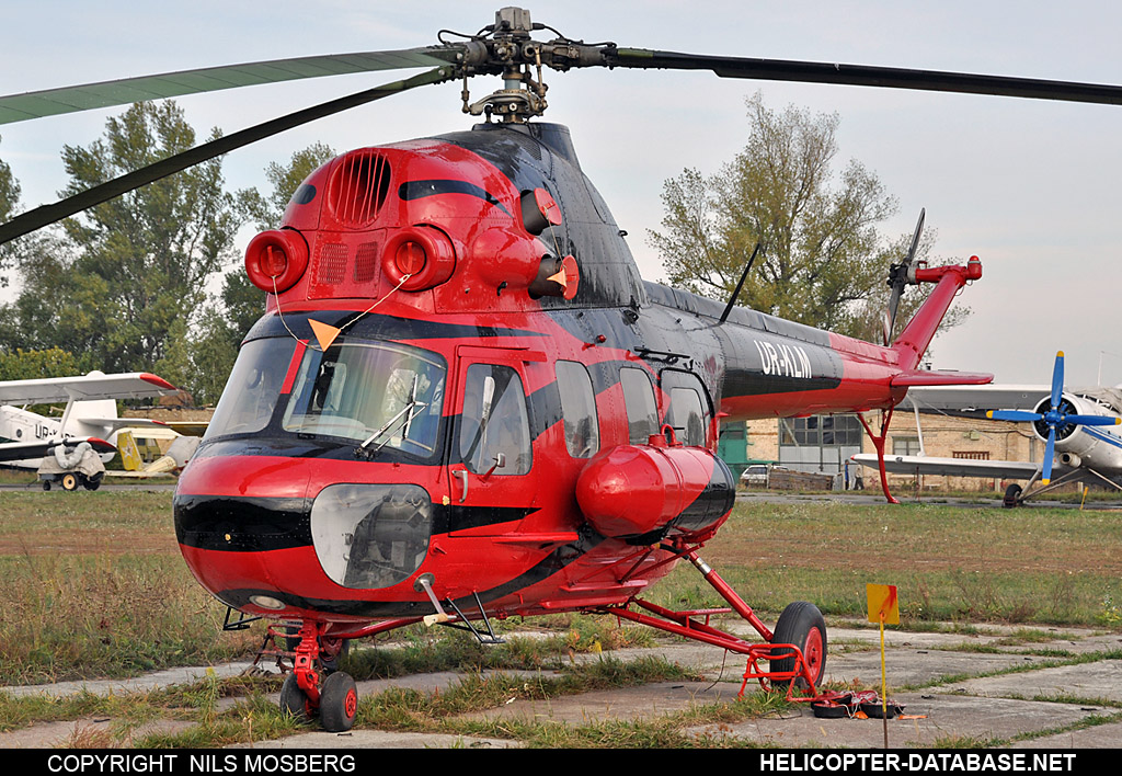 PZL Mi-2   UR-KLM
