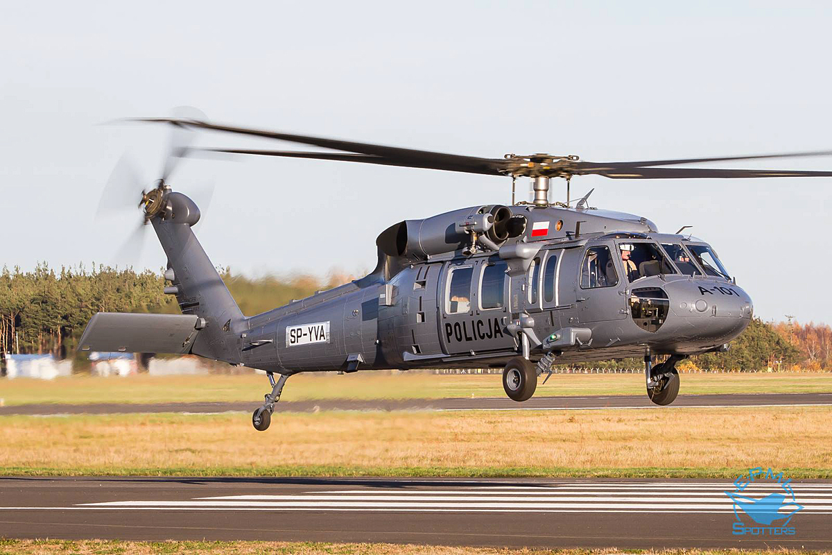 PZL S-70i Black Hawk   SP-YVA