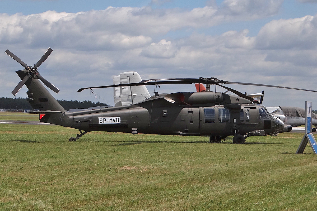 PZL S-70i Black Hawk   SP-YVB