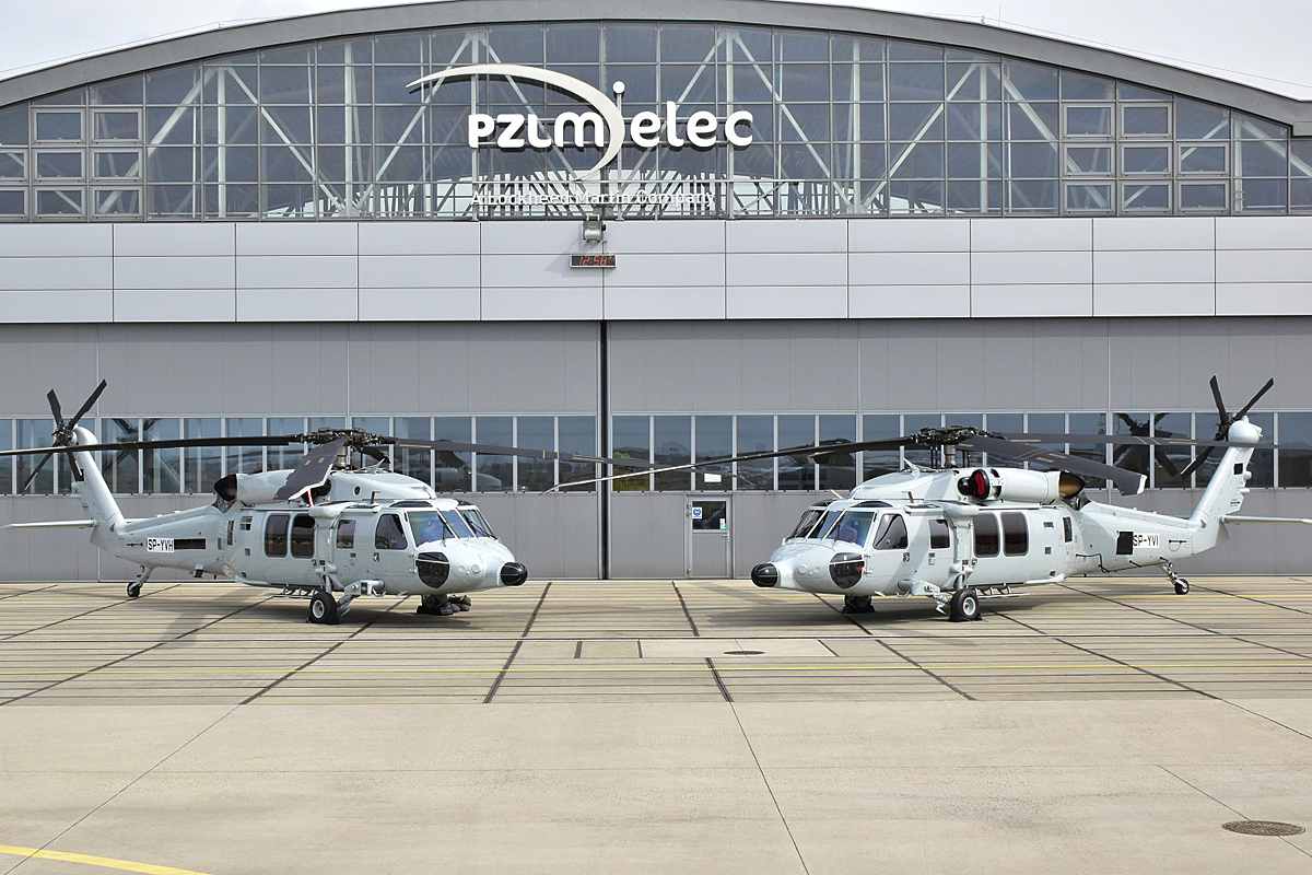 PZL S-70i Black Hawk   SP-YVH