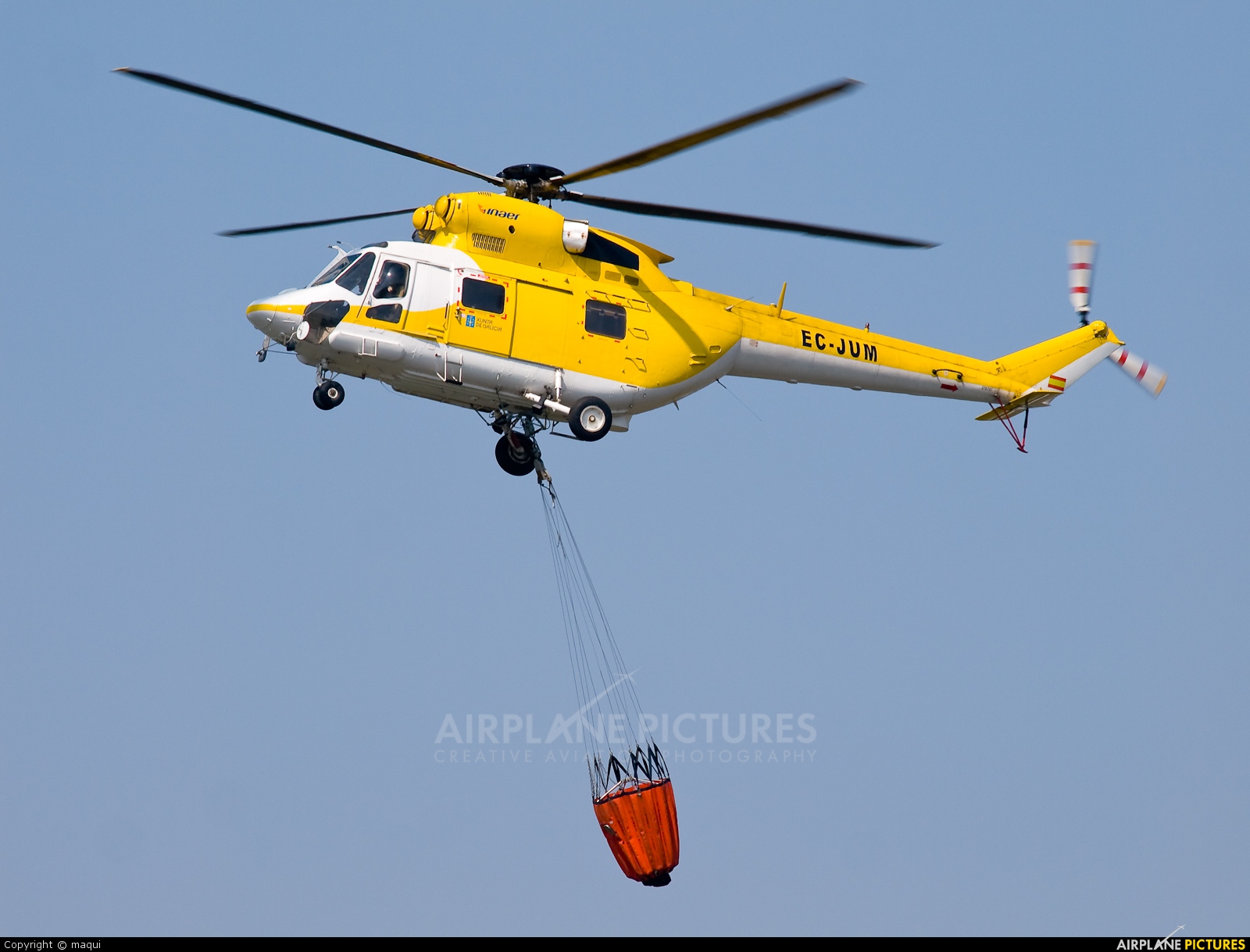 PZL W-3AM  Sokół   EC-JUM