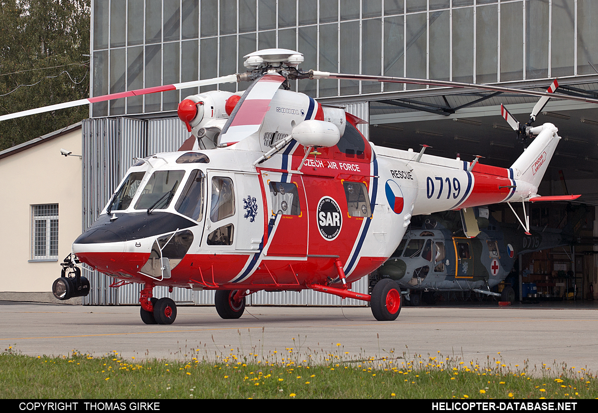 PZL W-3A  Sokół   0719