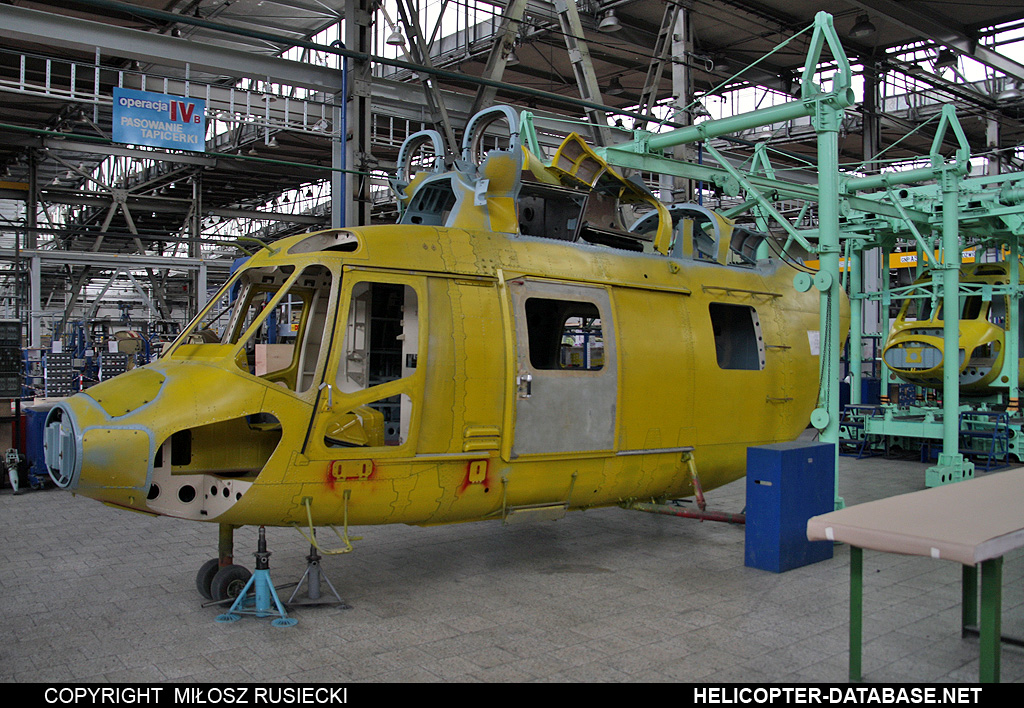 PZL W-3 ground test airframe   (no registration)
