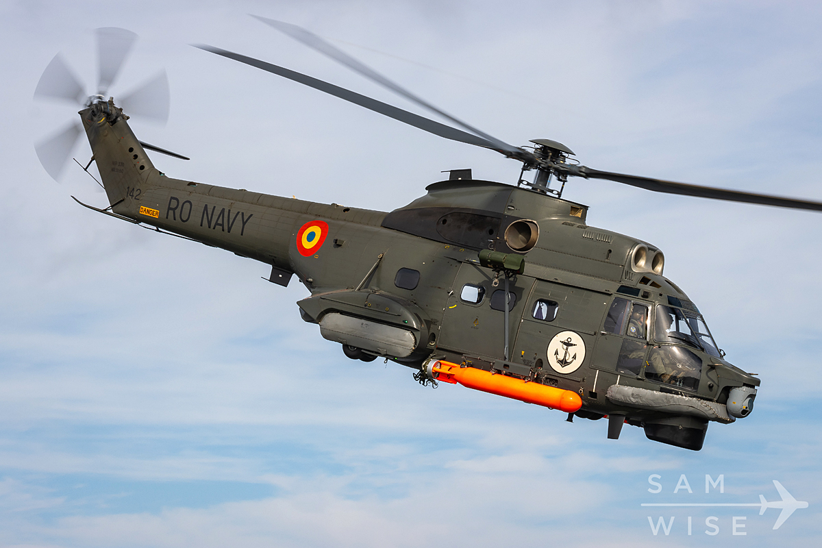 IAR-330 Puma NAVAL   142