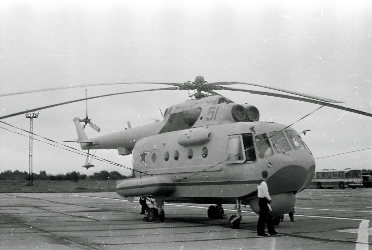 Mi-14BT   51 red