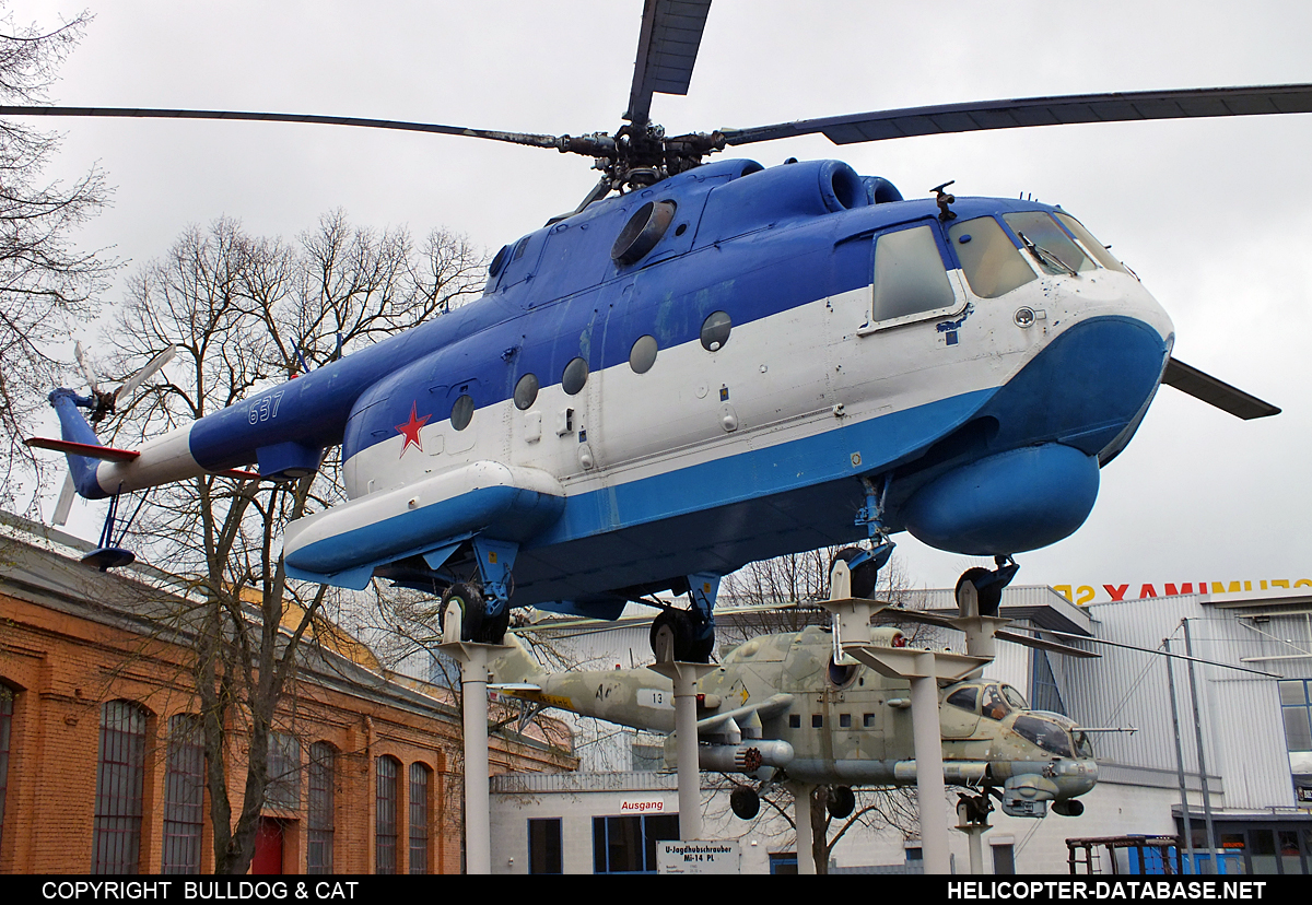 Mi-14PL   637