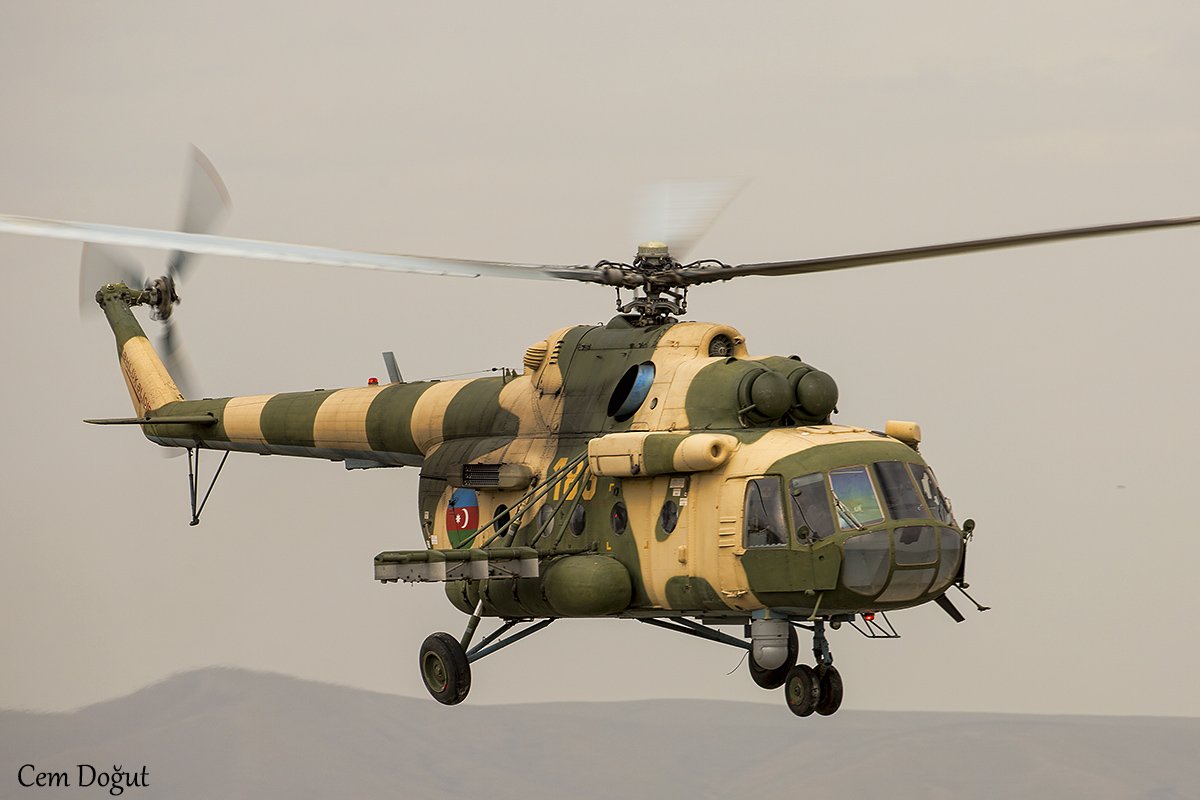 Mi-17-1V LAHAT   185 yellow
