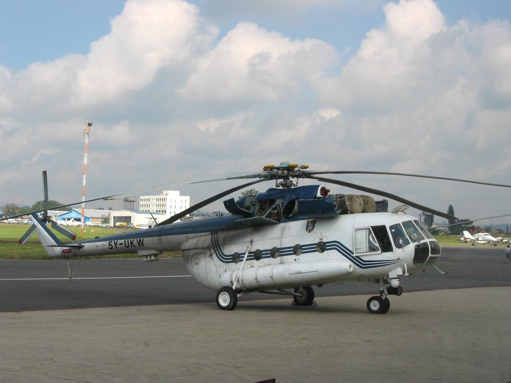 Mi-17-1V   5Y-UKW