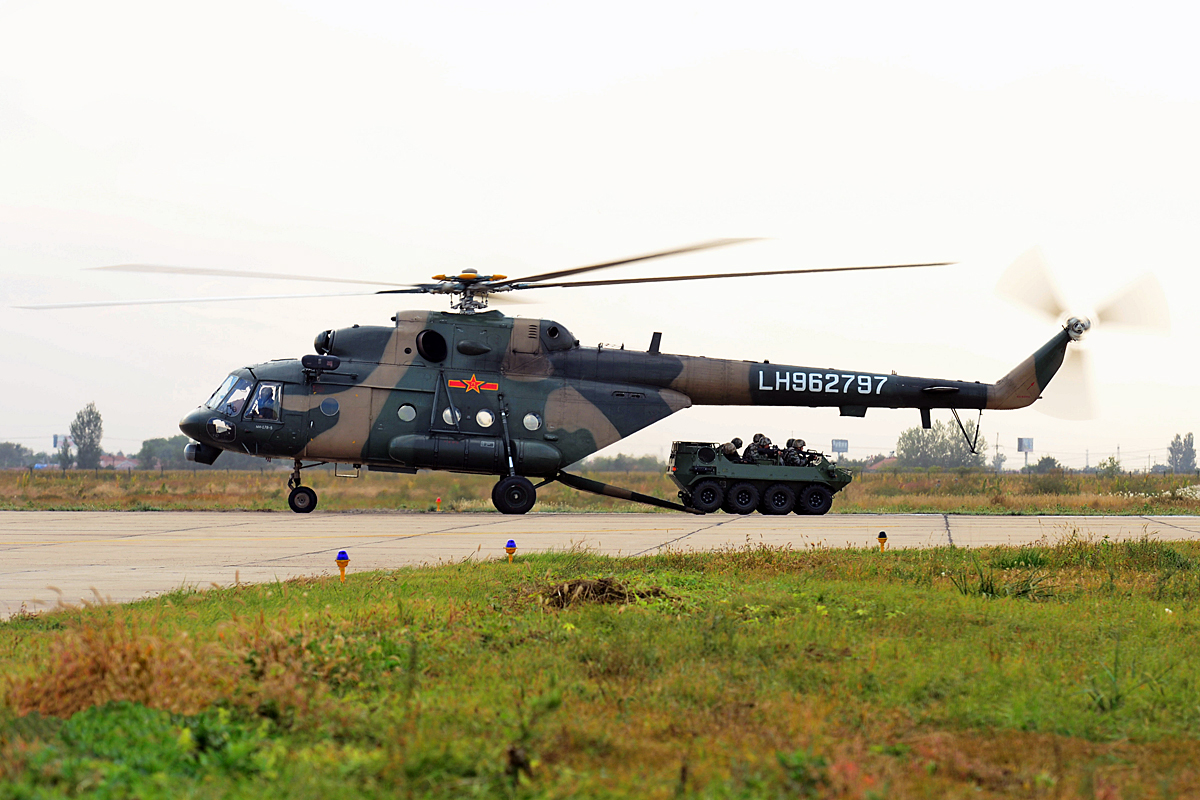 Mi-17V-5   LH962797