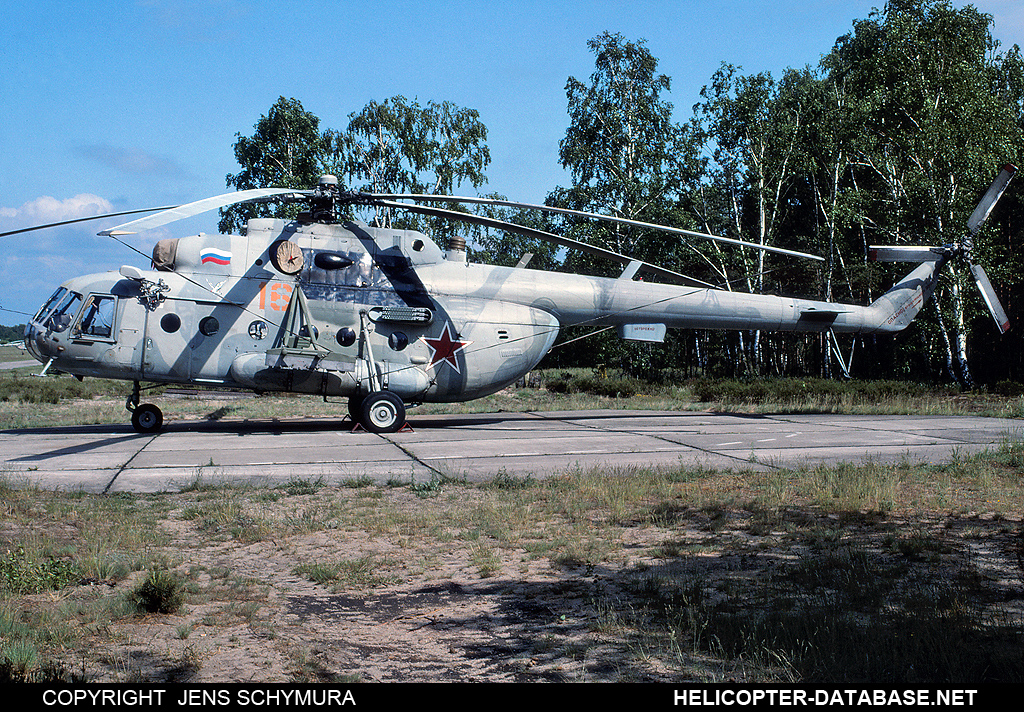 Mi-8MT   16 orange