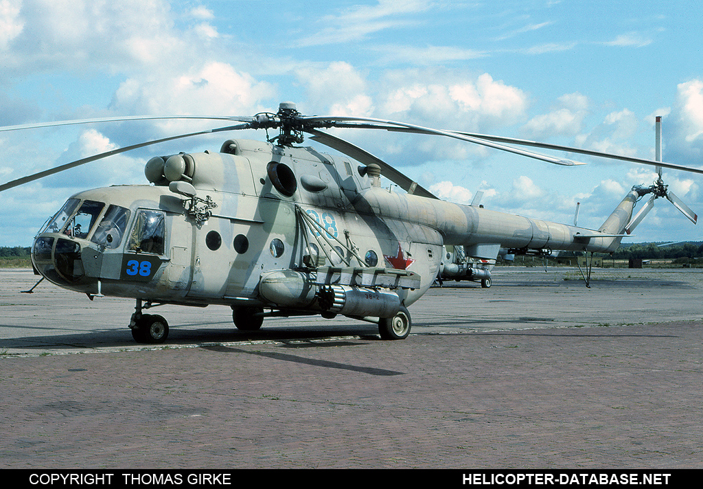 Mi-8MT   38 blue