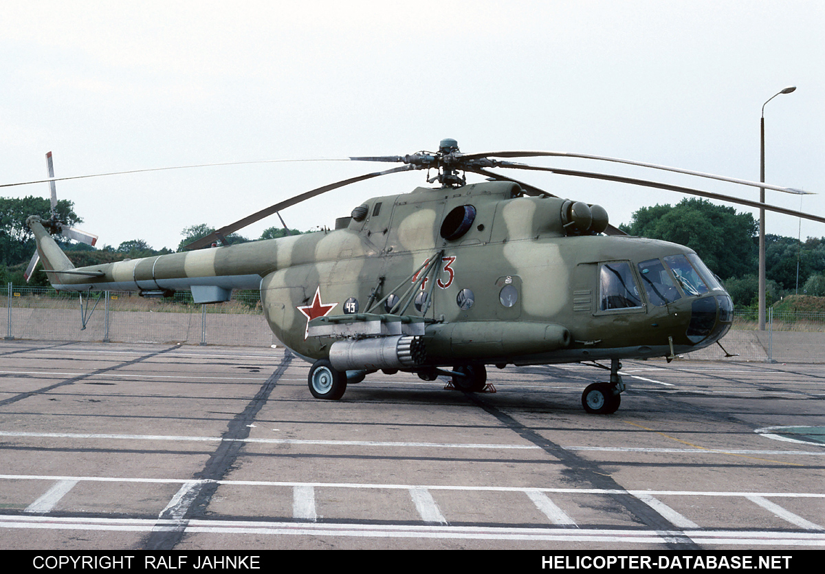 Mi-8MT   43 red