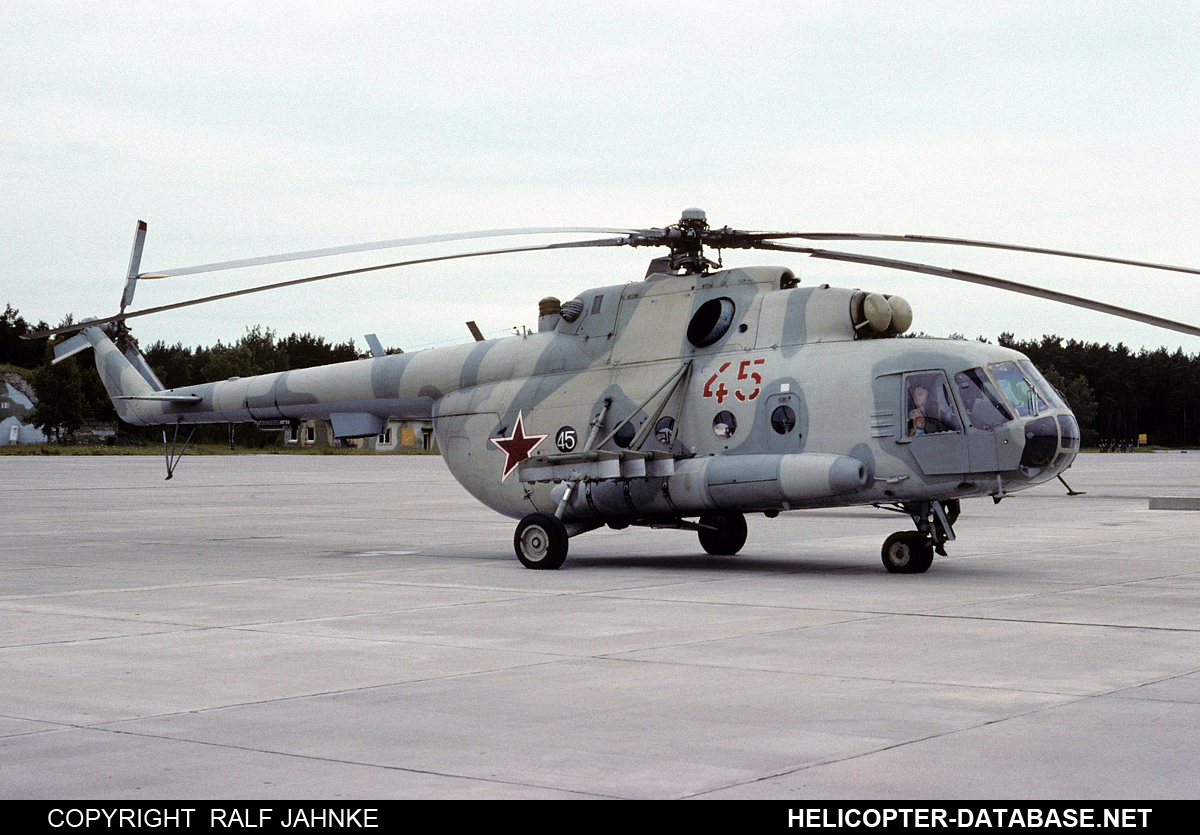 Mi-8MT   45 red