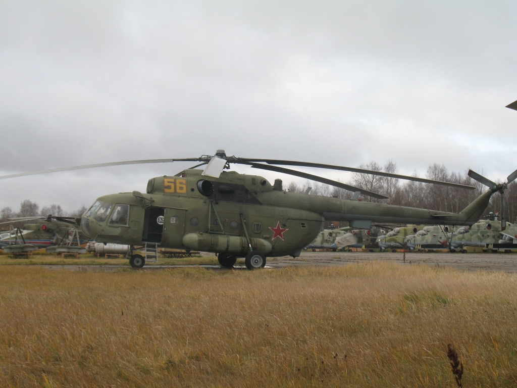 Mi-8MT   *** unknown version 03 ***   56 yellow