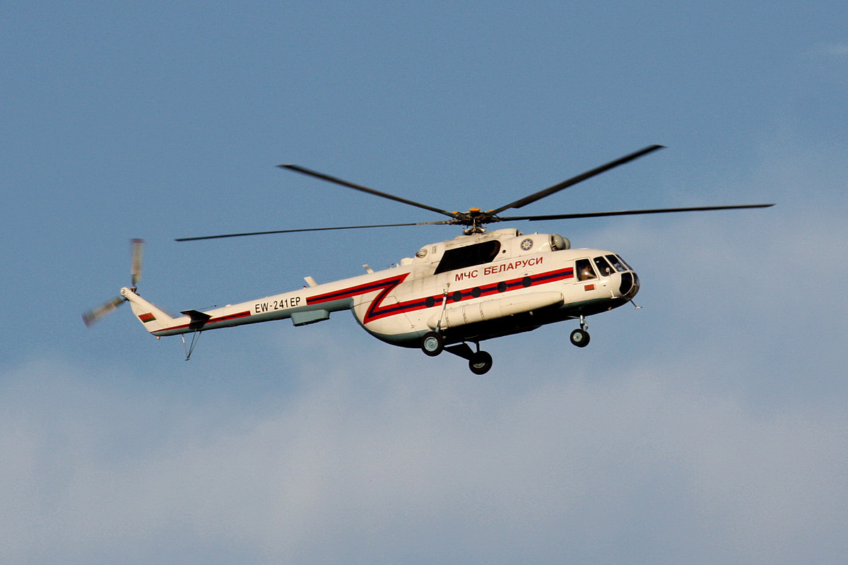 Mi-8MT   EW-241EP