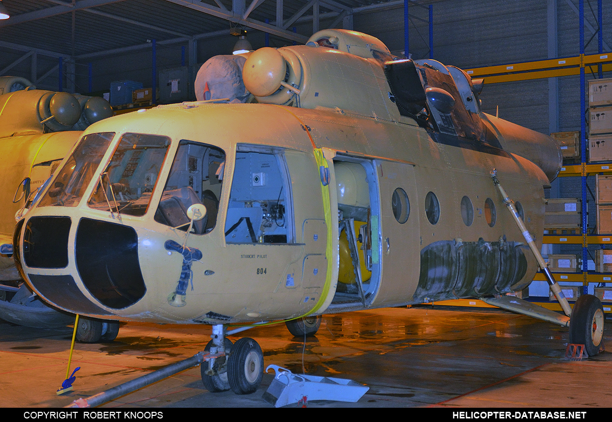 Mi-17   804