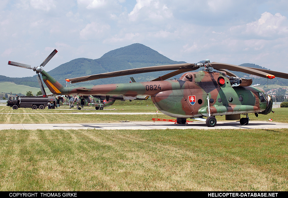 Mi-17 Zástavba-2M   0824
