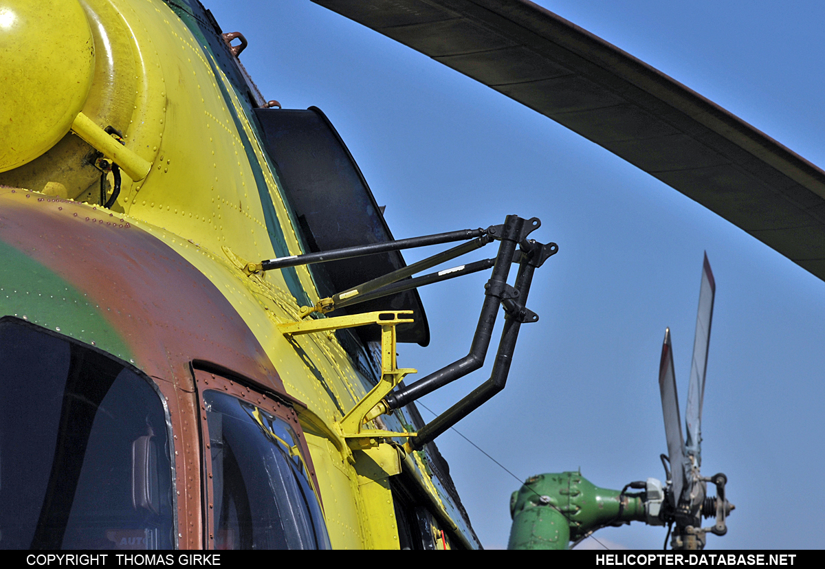 Mi-17 LZPS (upgrade by LOT)   0827