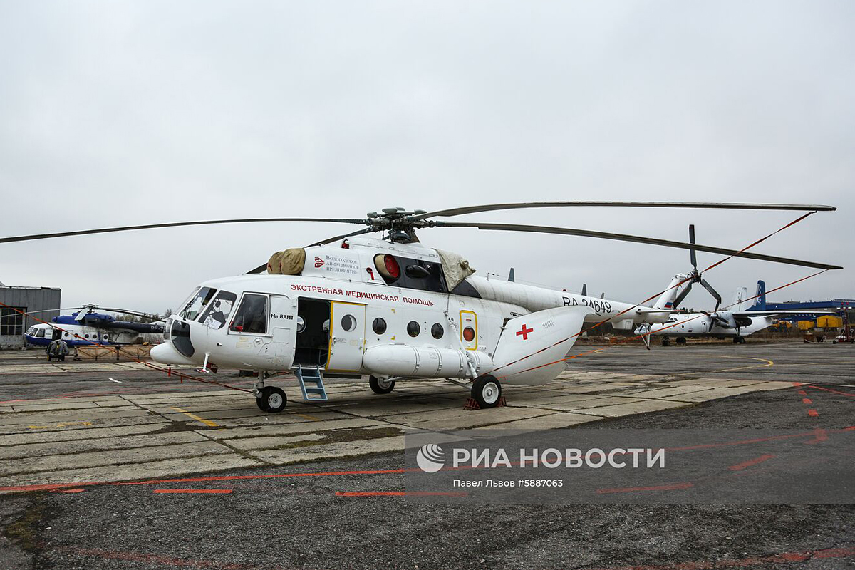 Mi-8AMT   RA-24649