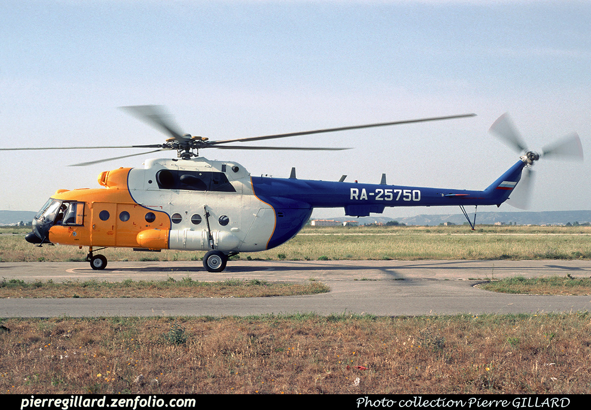 Mi-8AMT   RA-25750