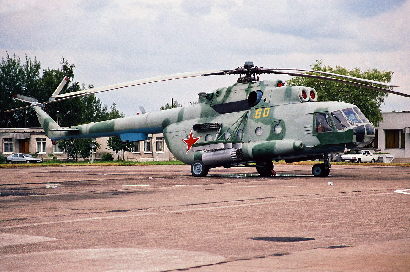 Mi-8MT   60 yellow