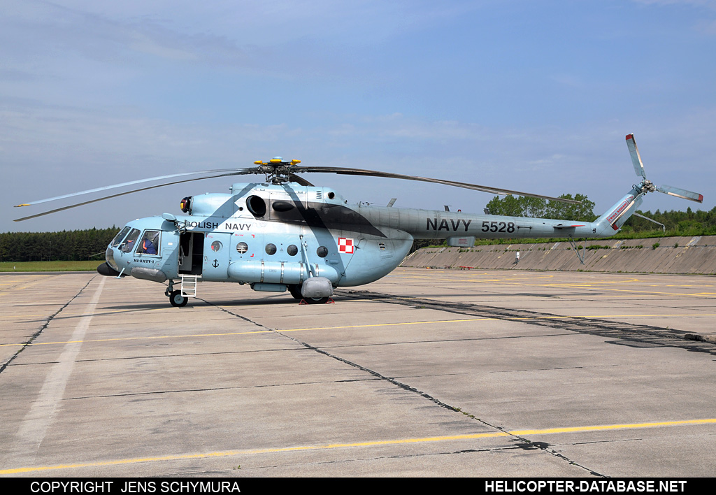 Mi-8MTV-1   5528