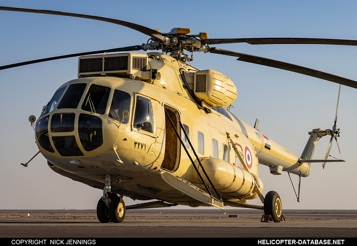 Mi-17-1V   3271