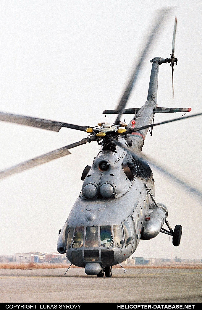 Mi-8AMT   UN-25745