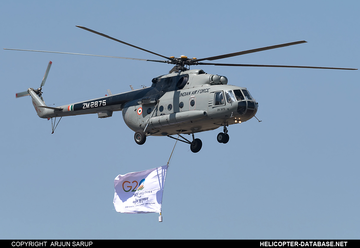 Mi-17-1V   ZM2875