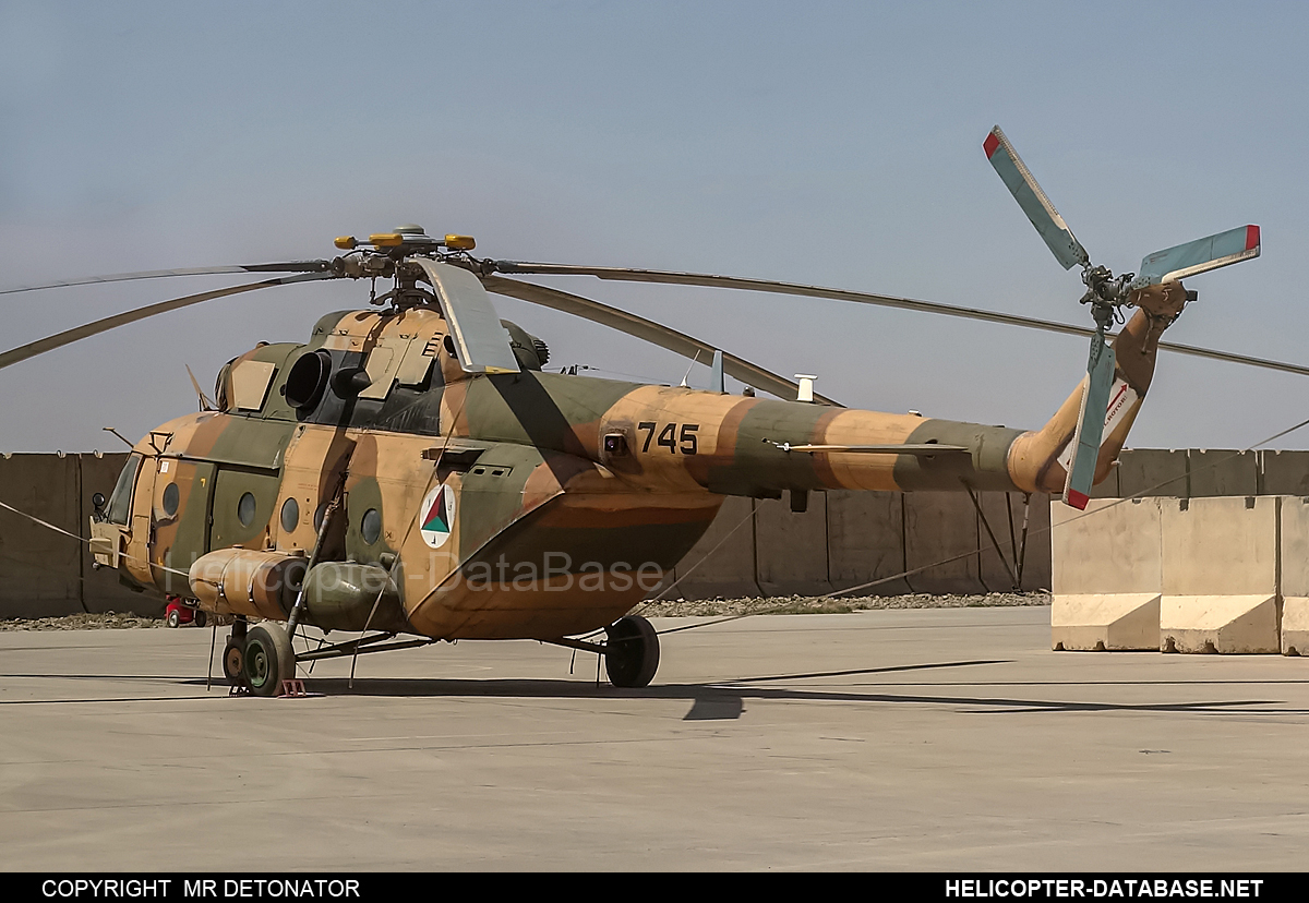 Mi-17V-5   745