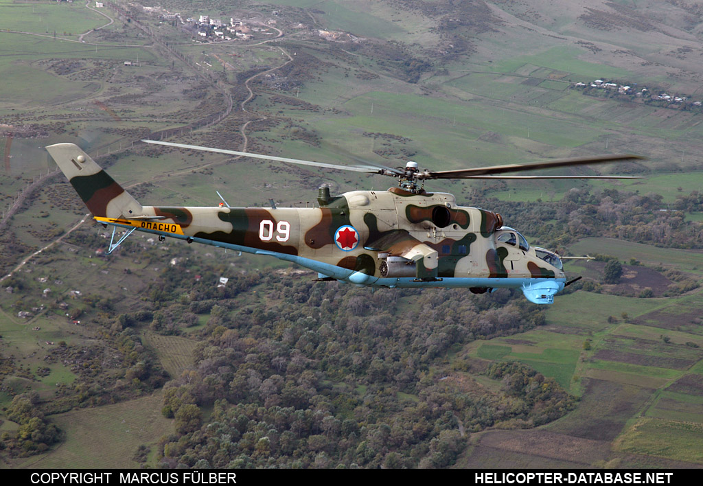Mi-24V   09 white