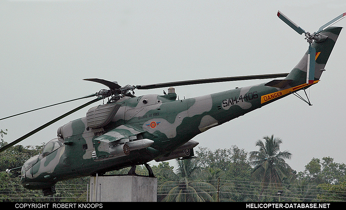 Mi-35P   SAH-4406