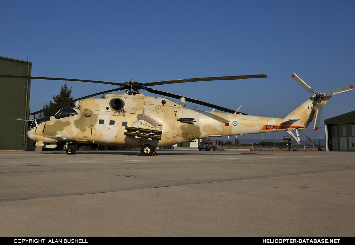 Mi-35P   813