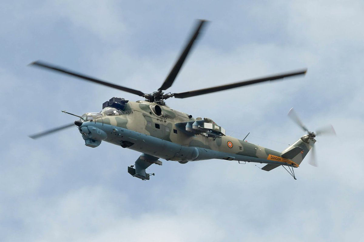 Mi-24V (upgrade by Uganda)   AF-822
