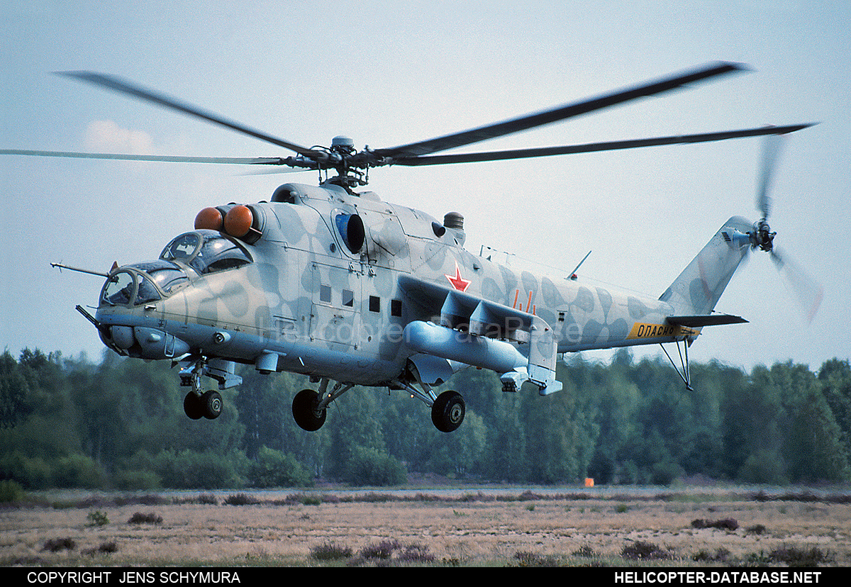 Mi-24R   44 orange