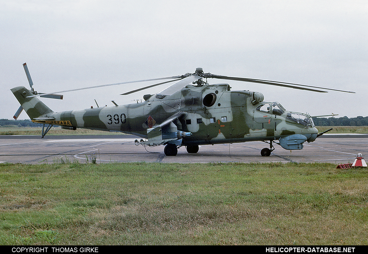 Mi-24D&nbsp;&nbsp;&nbsp;390