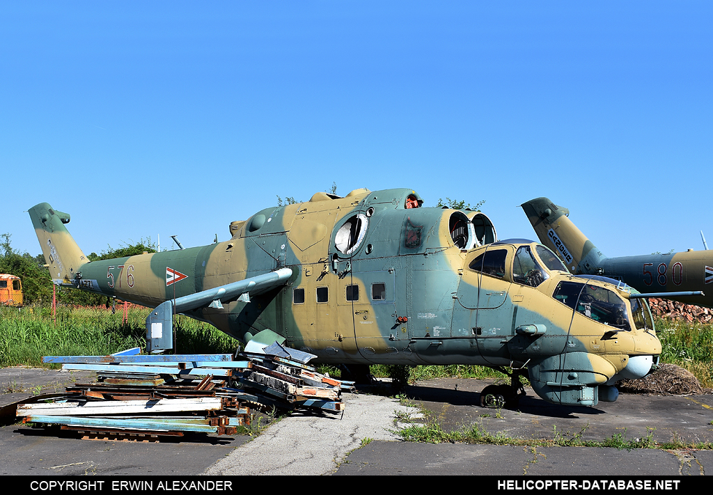 Mi-24D   576