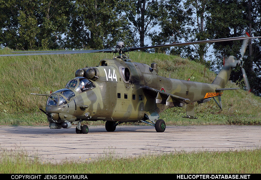 Mi-24V   144